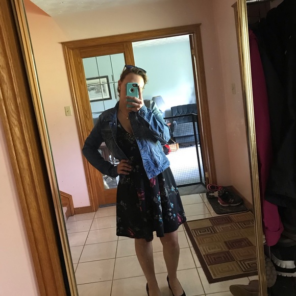 Meet your Posher, Becky - Picture 1 of 1